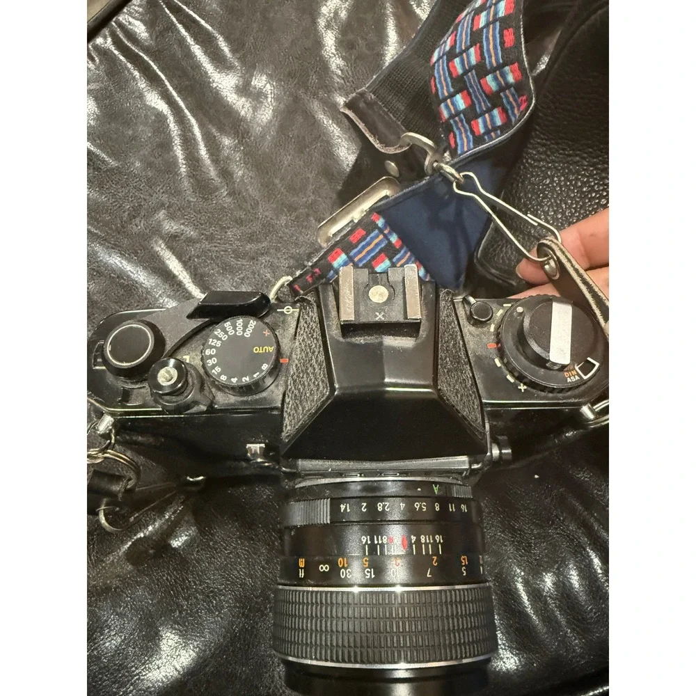 Sears‎ 2000 ES 35mm SLR Film Camera with Auto Sears 55mm f1.4 Lens Japan Black